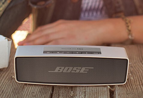 bose-soundlink-mini-bluetooth-speakers